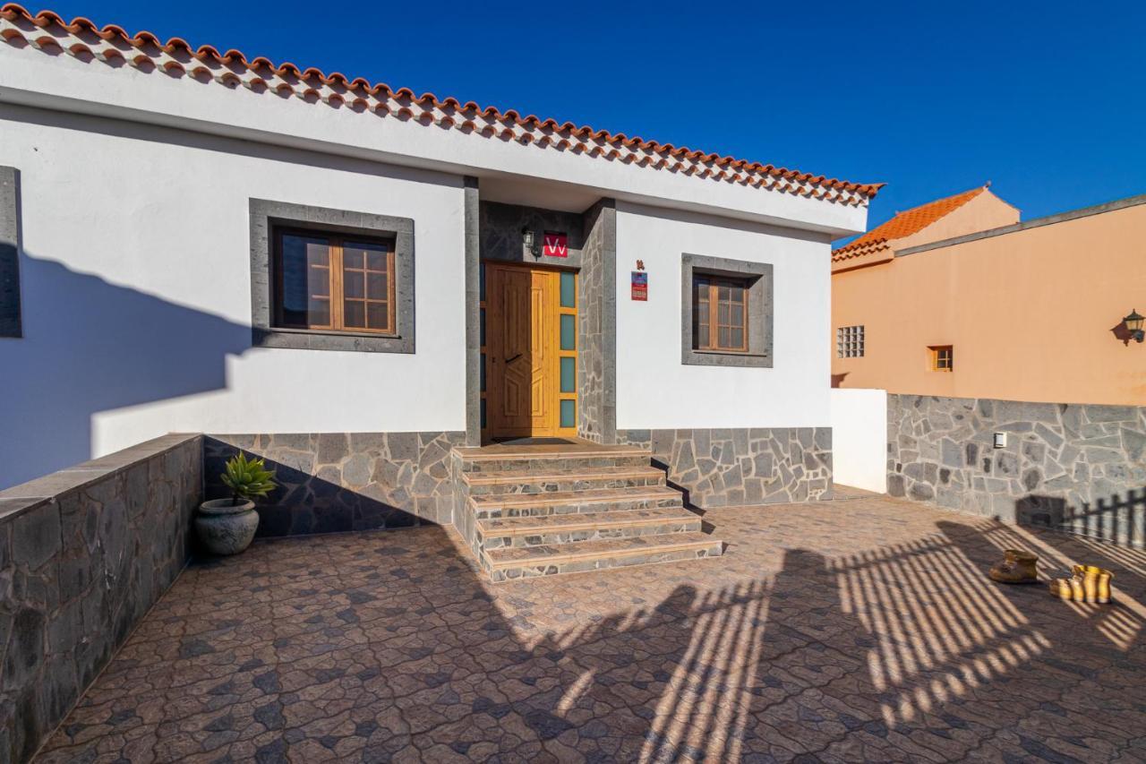 Villa De Pino Firgas Bagian luar foto